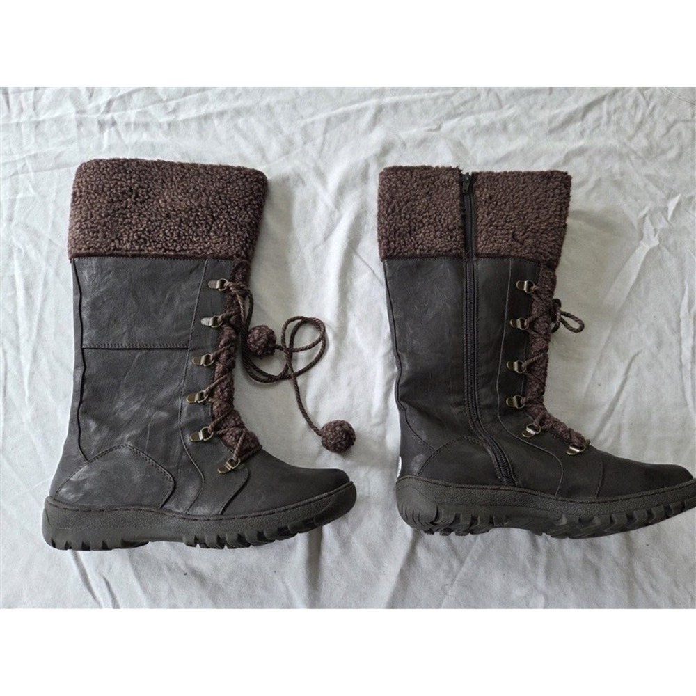 NWOTD Bucco 7 Fashion Faux Fur Winter Boots Brown Pom Pom 131849